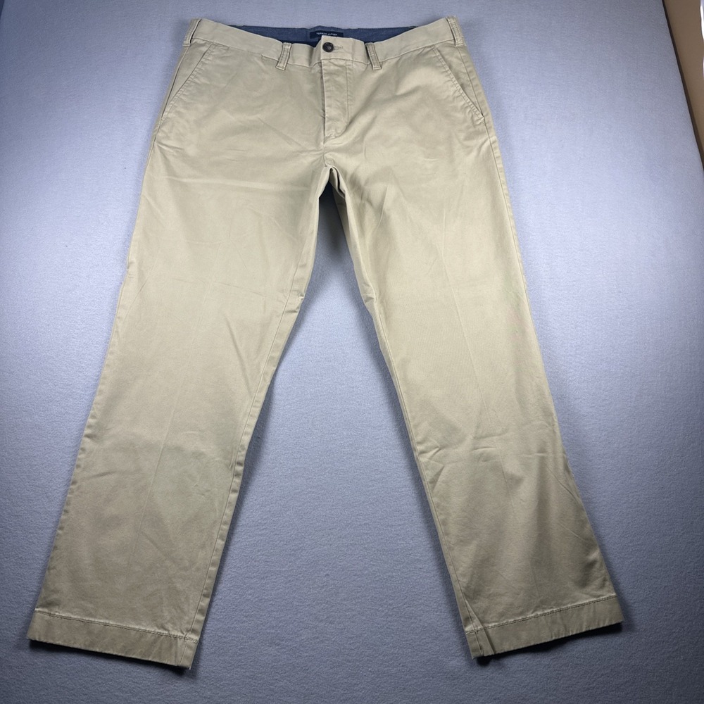 Tommy Hilfiger Chino Pants Mens 38x30 Beige Tailored Fit Straight Leg‎ Khaki